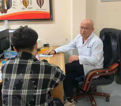 文山壮族苗族自治州|男科医师高朋磊：守护男性健康，专业男科诊疗